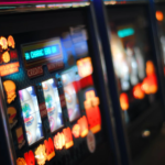 Tips Memilih Slot Online Berdasarkan Tema Favorit Anda